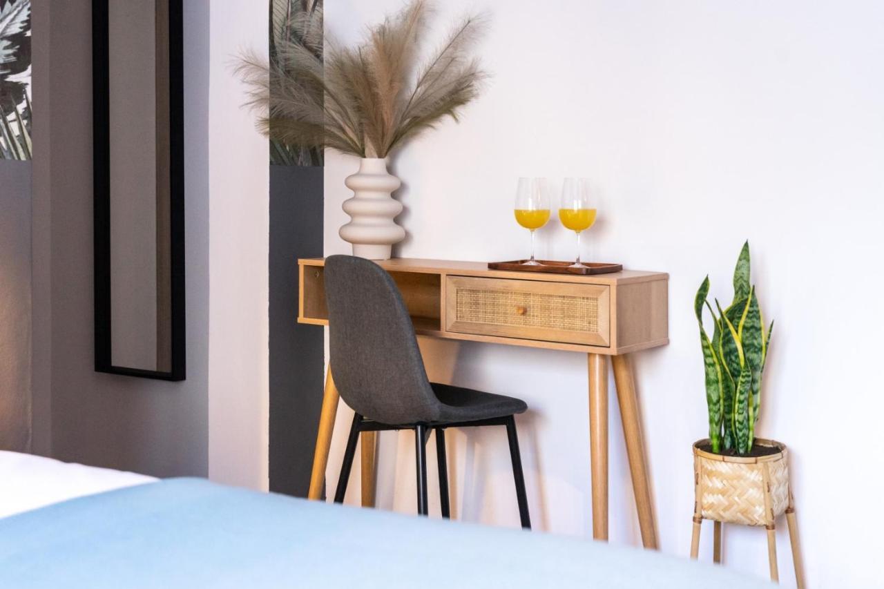 Pame Wild Hotel Атина Екстериор снимка
