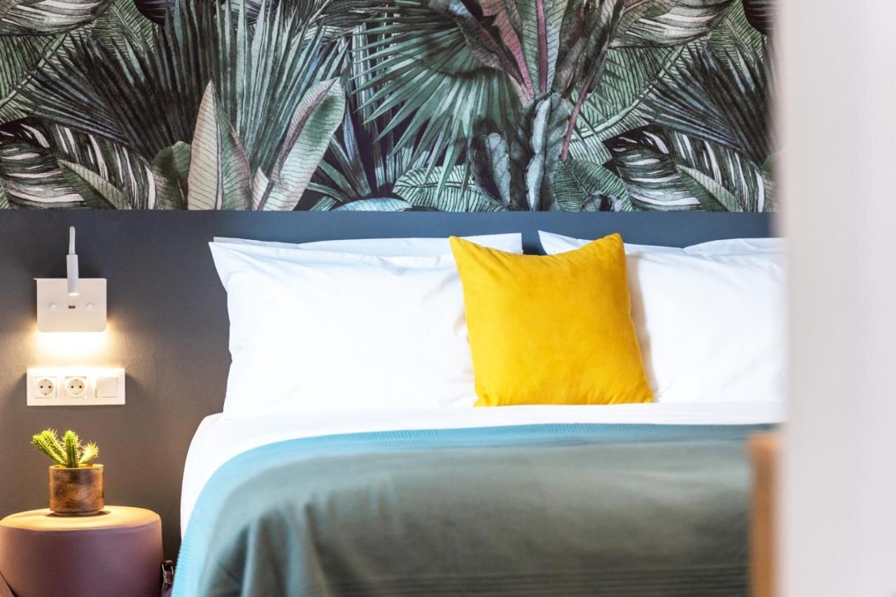 Pame Wild Hotel Атина Екстериор снимка