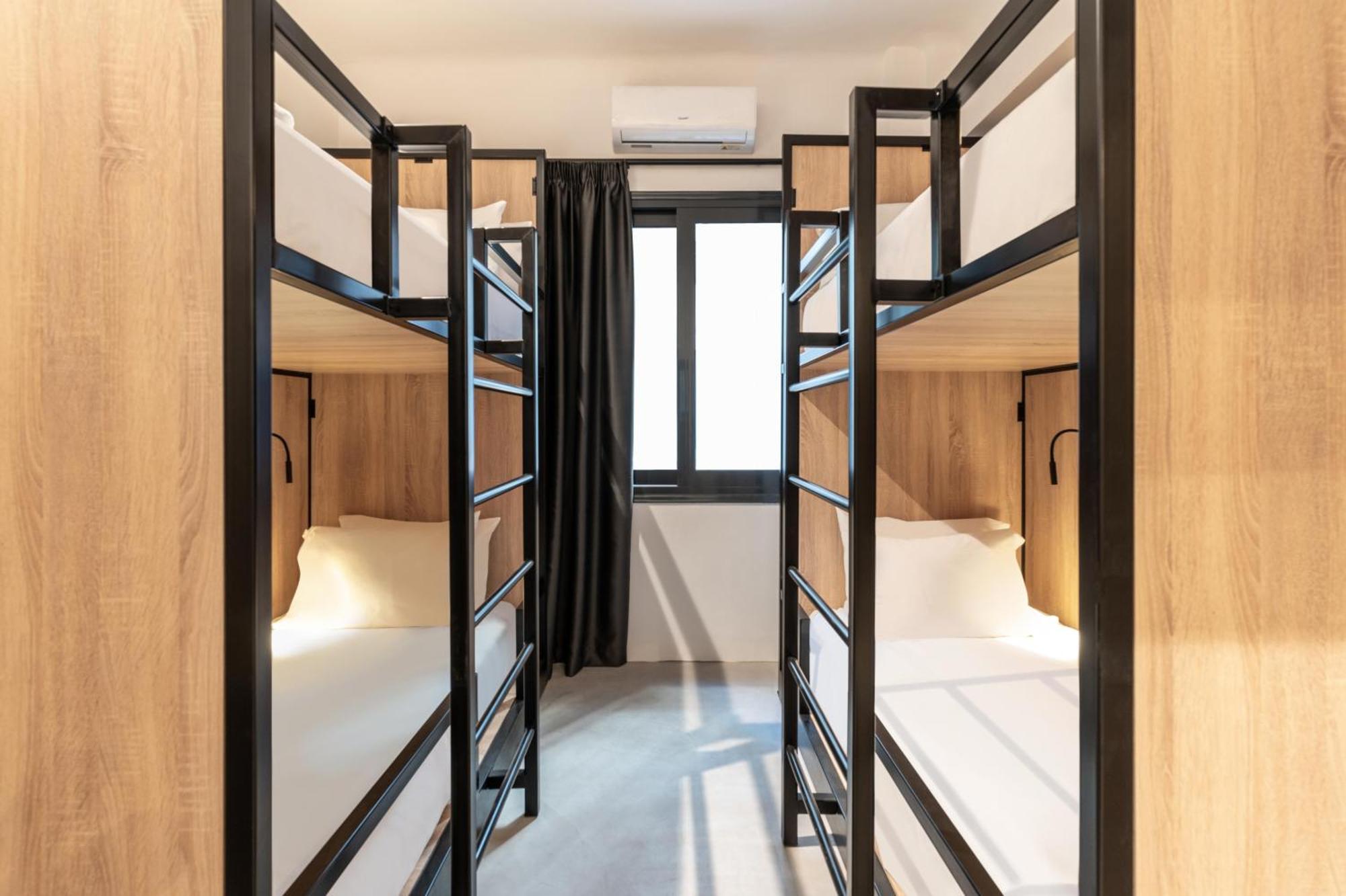 Pame Wild Hotel Атина Стая снимка